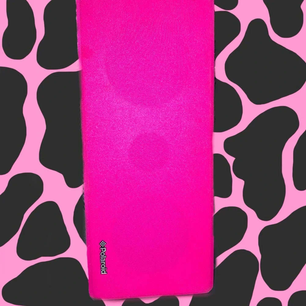 Polaroid Pink Bluetooth Speaker - Picture 2 of 3